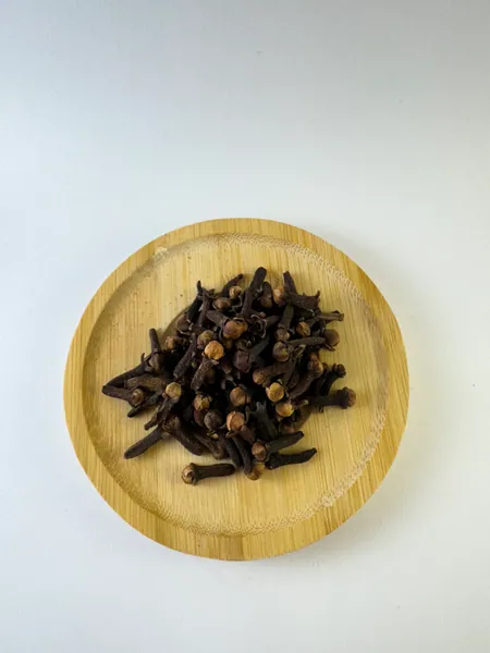 Karanfil (100 Gr)