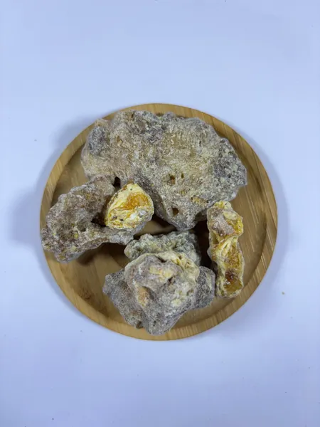 Çam Sakızı